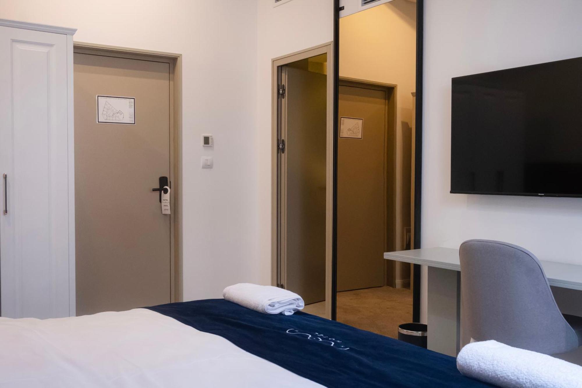 Nam Hotel プリズレン エクステリア 写真